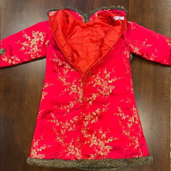 Chinese Traditional Dress Child's Quilted Cheongsam Fur Edged Red Gold Toggles - Picture 8 of 11